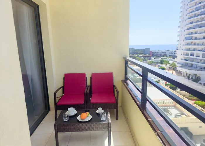 Club Paraiso By Helloapartments *