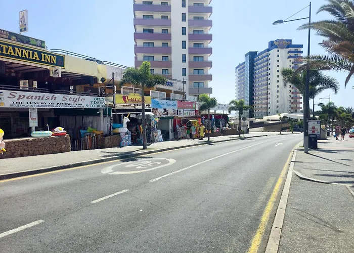 Club Paraiso By Helloapartments アパート