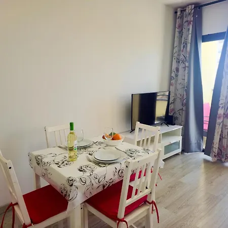 شقة Club Paraiso By Helloapartments بلايا بارايسو